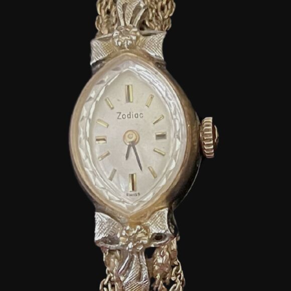 Vintage Elegant Zodiac Swiss Analog Gold Watch | 10K RGP Bezel | Braided Band - Picture 4 of 6